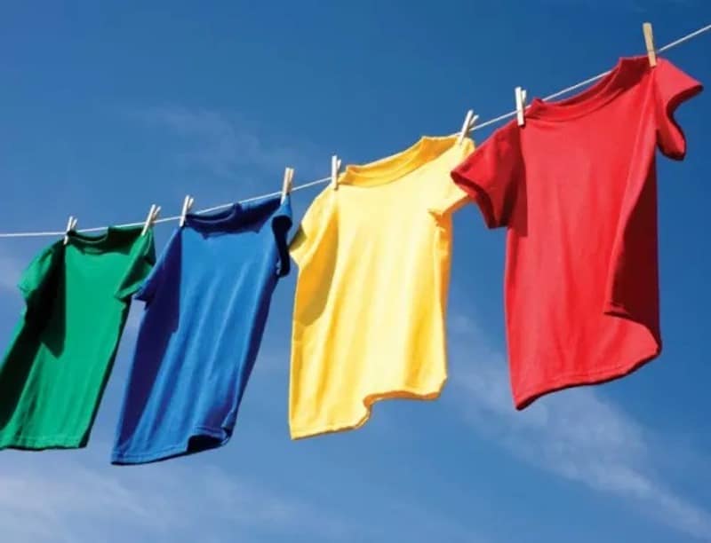 6 Astuces pour conserver longtemps les vêtements colorés